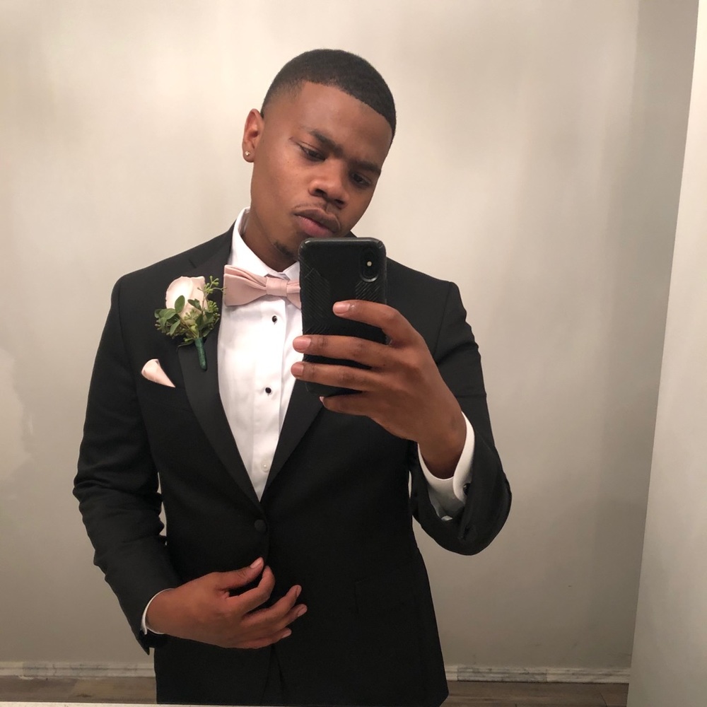 Meet your Posher, Titus